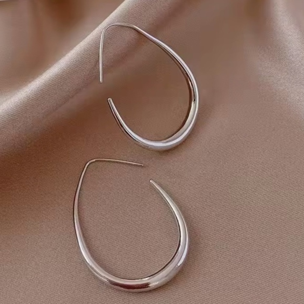New .925 Sterling Hoop Earrings